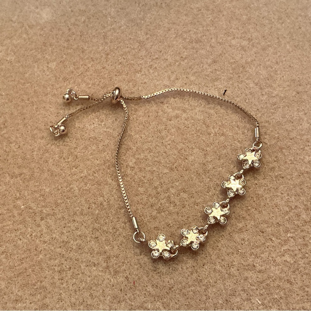Beautiful adjustable bracelet, BN